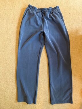 lululemon athletica Women’s Softstreme Sweatpants 10